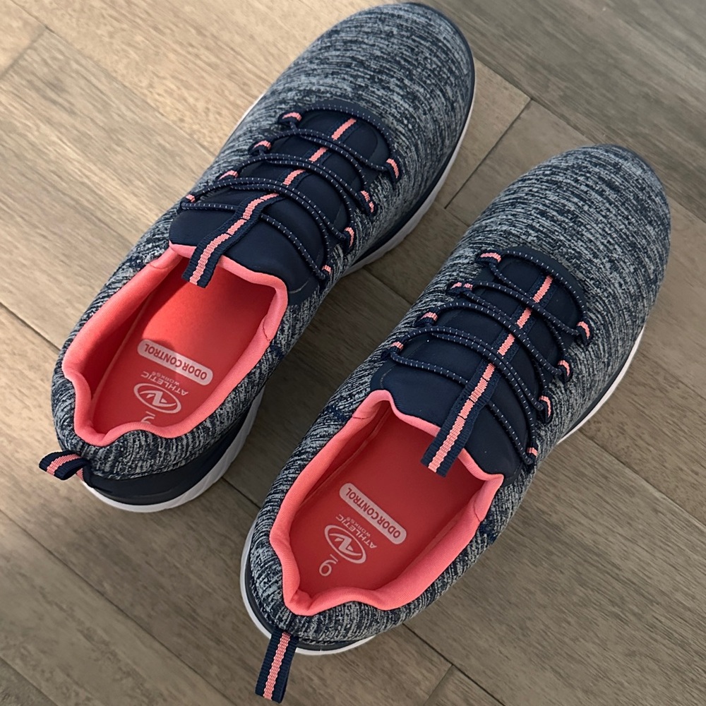 Athletic Works Odor Control Stylish Women's Sneakers